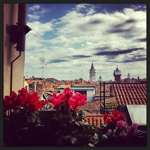 Lion Rooftop Novita' Apartamento